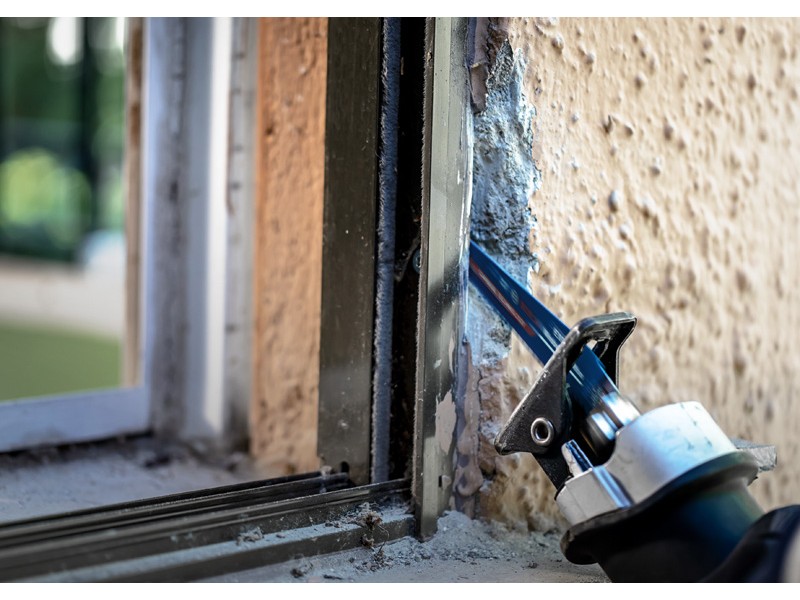 List Bosch za sabljasto žago EXPERT ‘Window Demolition’ S 956 DHM, 150mm, 6TPI, za Aluminij, Les, 2608900385